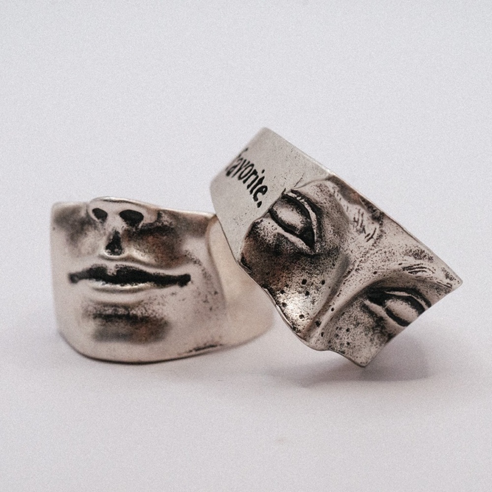 Sterling Silver Sculpted Face Ring - Silver